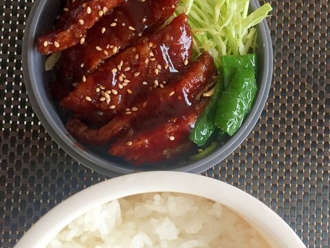 がっつりソースカツ丼弁当！